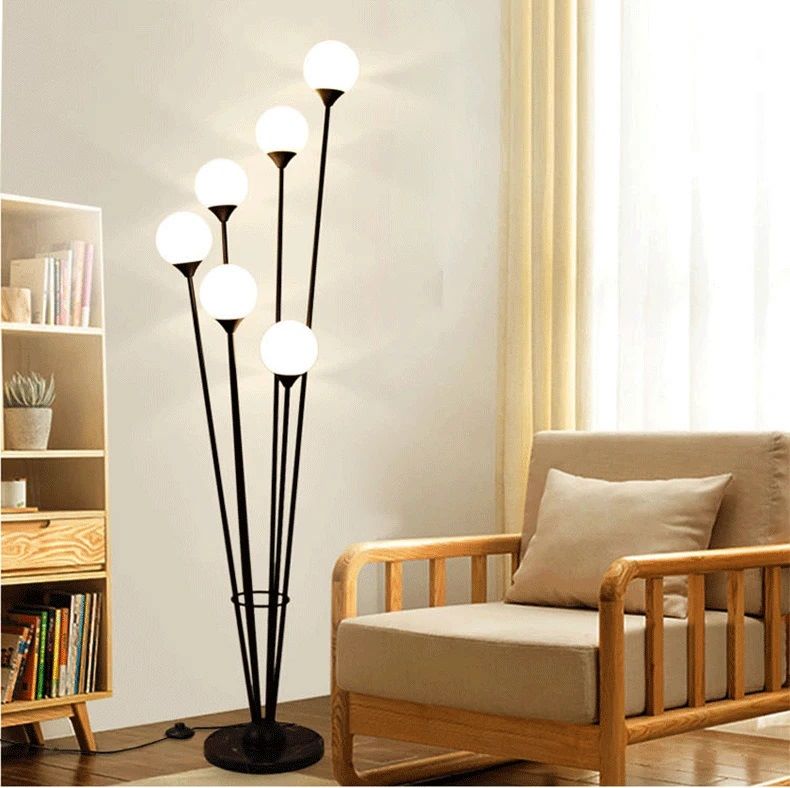 Klasyczna Metalowa Lampa Podłogowa Alfi Marmur