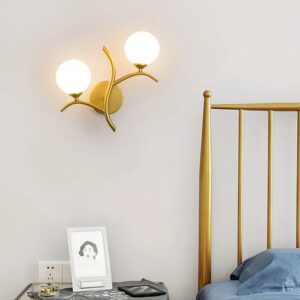 Nowoczesna Metalowa Lampa Ścienna Hunter Kinkiet Szklana Kula