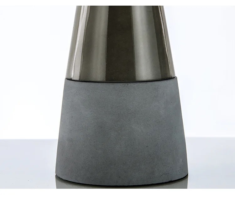 Nowoczesna Szklana Lampa Stołowa Goblet - obrazek 5