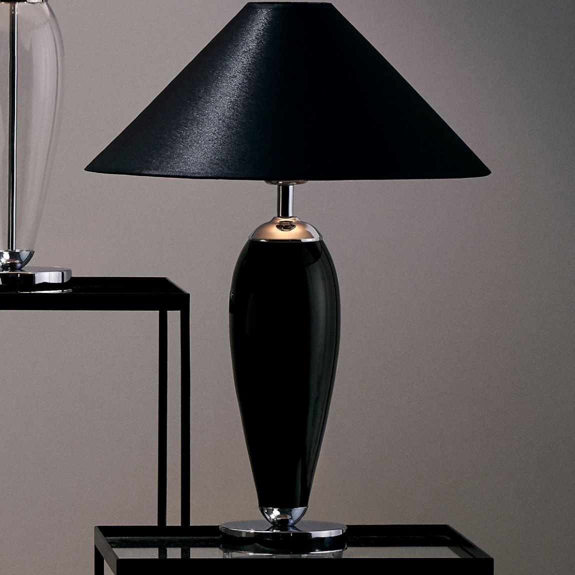 Nowoczesna Lampa Stołowa Monk Szklana Czarna