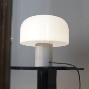 Lampa stołowa FLOS Bellhop Glass T biała wysokość 34 cm ściemniana