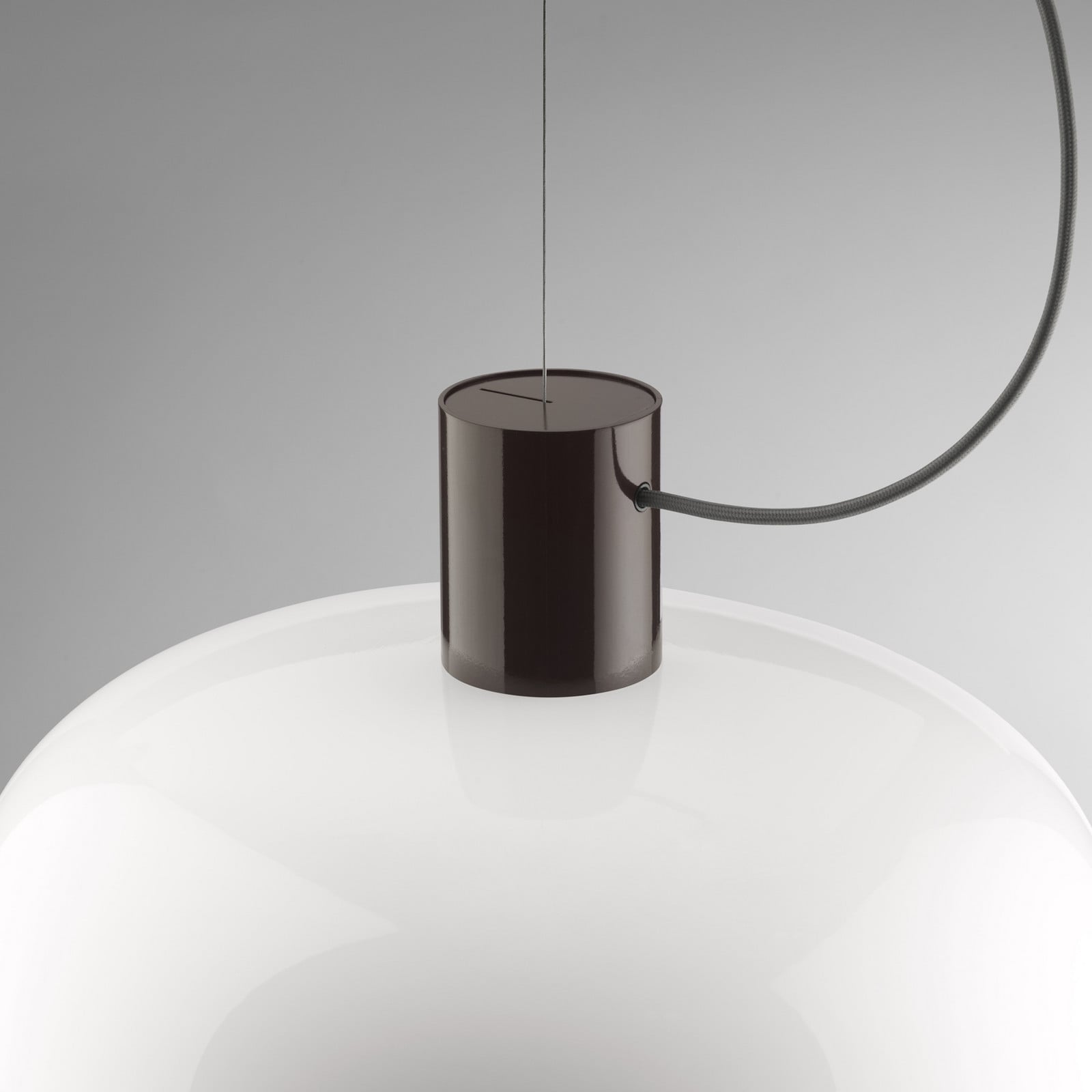 Lampa wisząca FLOS Bellhop Glass S2 czekoladowy brąz Ø 45 cm
