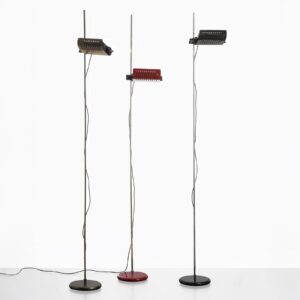 Oluce Lampa stojąca LED Colombo czerwona/chrom metal 2700 K
