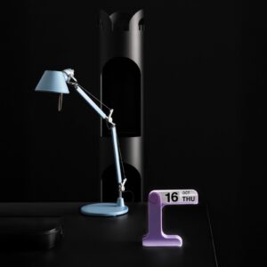 Lampa stołowa Artemide Tolomeo Micro jasnoniebieska