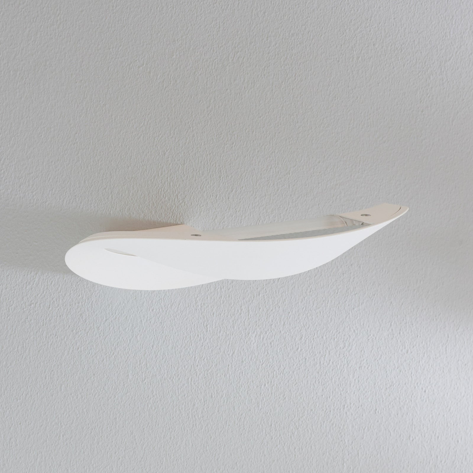 Lampa Ścienna Artemide Mesmeri designerski kinkiet biały