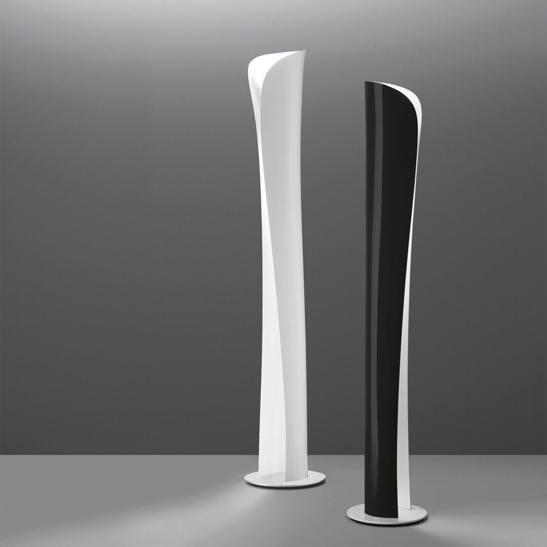 Artemide Cadmo czarno-biała lampa stojąca LED 2700 K