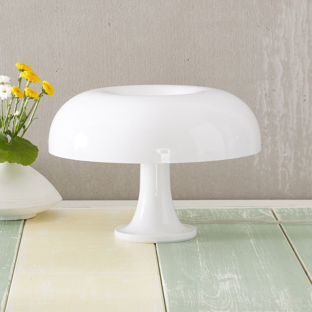 Artemide Nessino – lampa stołowa biała