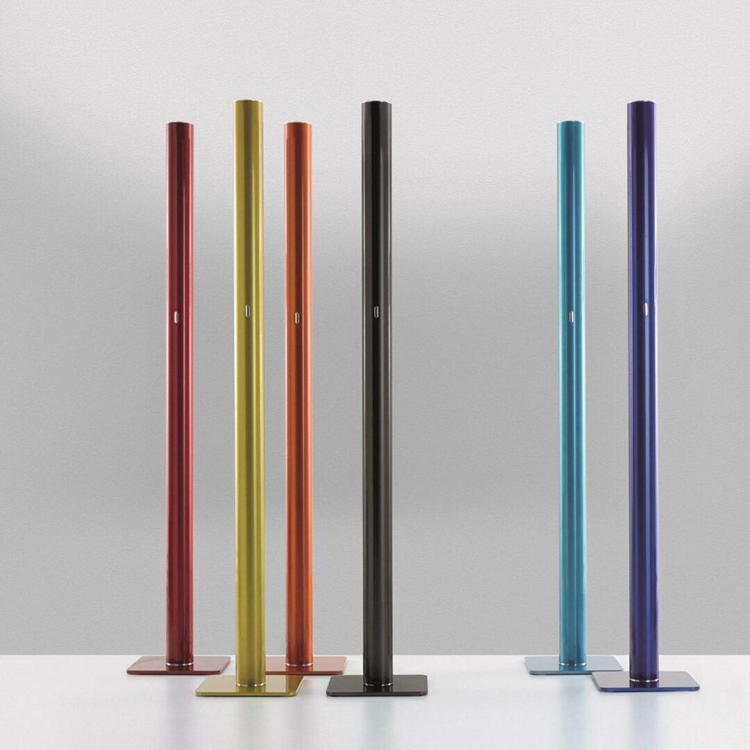 Artemide Ilio lampa stojąca LED czarna 2700 K