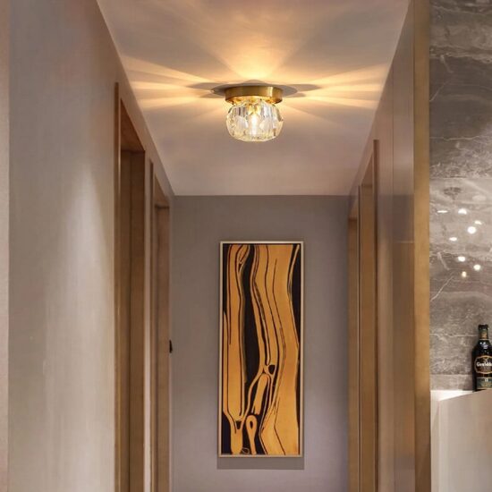 Lampa sufitowa kryształowa LED Moonshadow nowoczesna i luksusowa. Do kuchni, do jadalni, do salonu i sypialni. Niebanalny styl i elegancja.