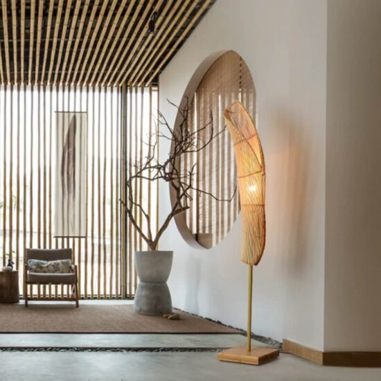 Bambusowa lampa podłogowa stojąca żagiel boho, nietypowa i rustykalna. Do salonu, do jadalni, do sypialni.