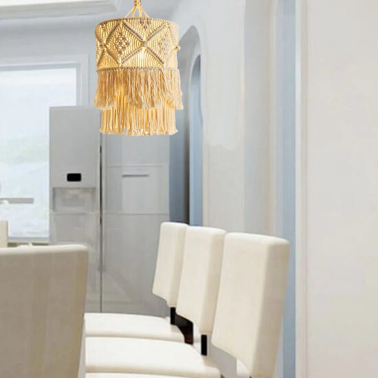 Dekoracyjna lampa wisząca Makrama w stylu boho zjawiskowa i oryginalna. Do sypialni, do salonu, do jadalni.