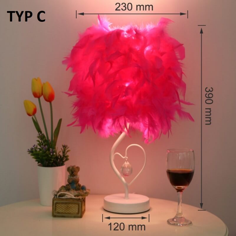 Lampa stołowa Heart kolorowe piórka art deco zmysłowa i stylowa. Do sypialni, do salonu, do gabinetu.