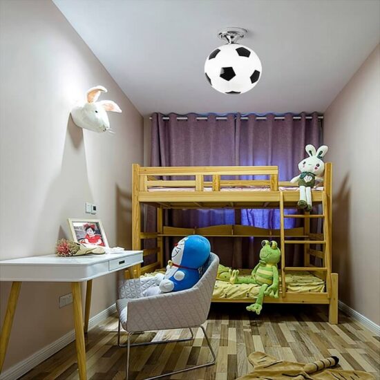 Lampa sufitowa Piłka Nożna LED art deco oryginalna i zjawiskowa. Idealnie nada się do pokoju dziecięcego.