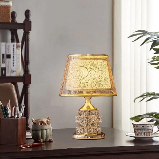 Lampa stołowa kryształowa Kostka Rubika glamour elegancka i zjawiskowa. Do sypialni, do salonu, do gabinetu.