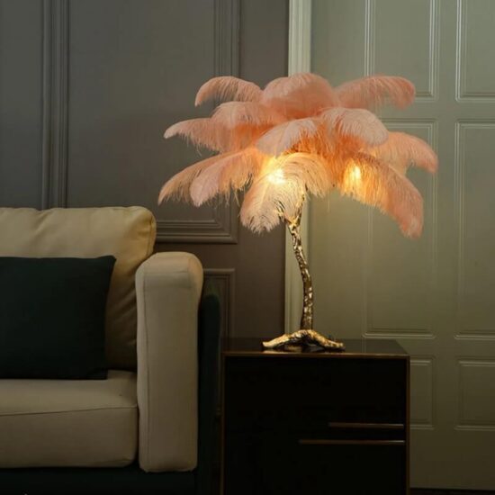 Lampa stojąca Tiffany pióra glamour zjawiskowa i elegancka. Do sypialni, do salonu, do gabinetu.