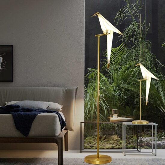 Lampa stołowa Ptak Origami art deco oryginalna i elegancka. Do sypialni, do salonu, na przedpokój.