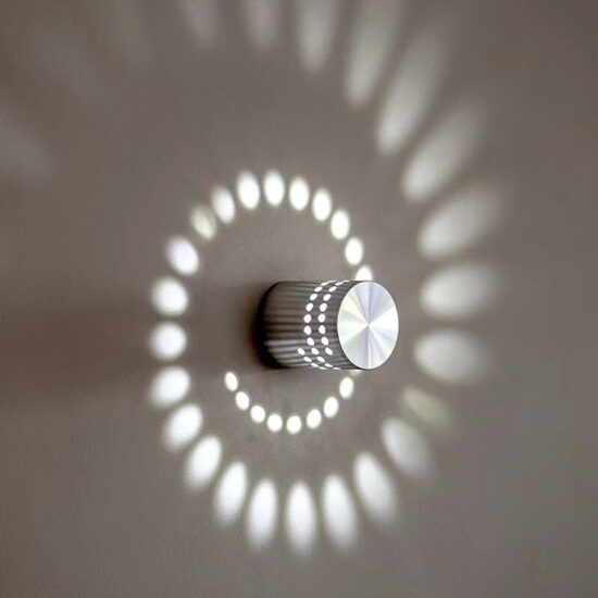 Nowoczesna Lampa Ścienna Kinkiet Spirala LED Kolorowe Efekty Świetlne