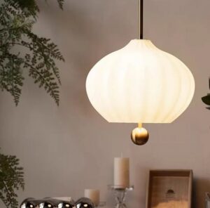 Nowoczesna Klasyczna Szklana Lampa Wisząca Lilli w Kolorze Białym