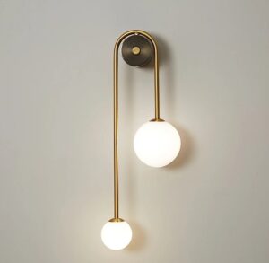 Nowoczesna Klasyczna Lampa Ścienna Selen Kinkiet ze Szklanymi Kulami w Kolorze Złotym