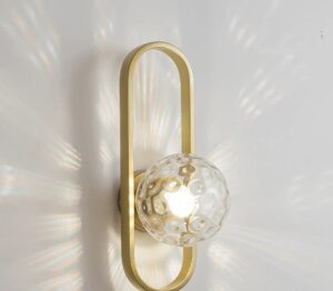 Nowoczesna Klasyczna Metalowa Lampa Ścienna Riva Kinkiet ze Szklaną Kulą w Kolorze Złotym i Czarnym