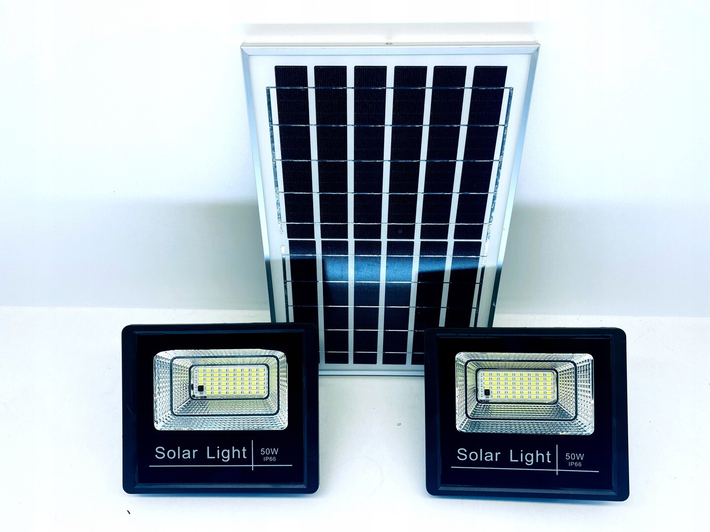 2x LAMPA HALOGEN NAŚWIETLACZ SOLARNY + PILOT - obrazek 2