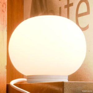 FLOS Mini Glo-Ball T - kulista lampa stołowa