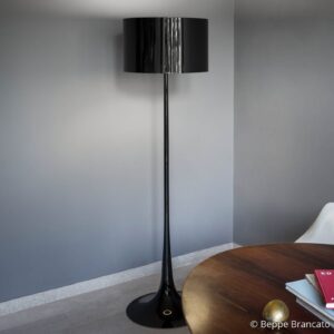FLOS Spun Light F czarna lampa stojąca