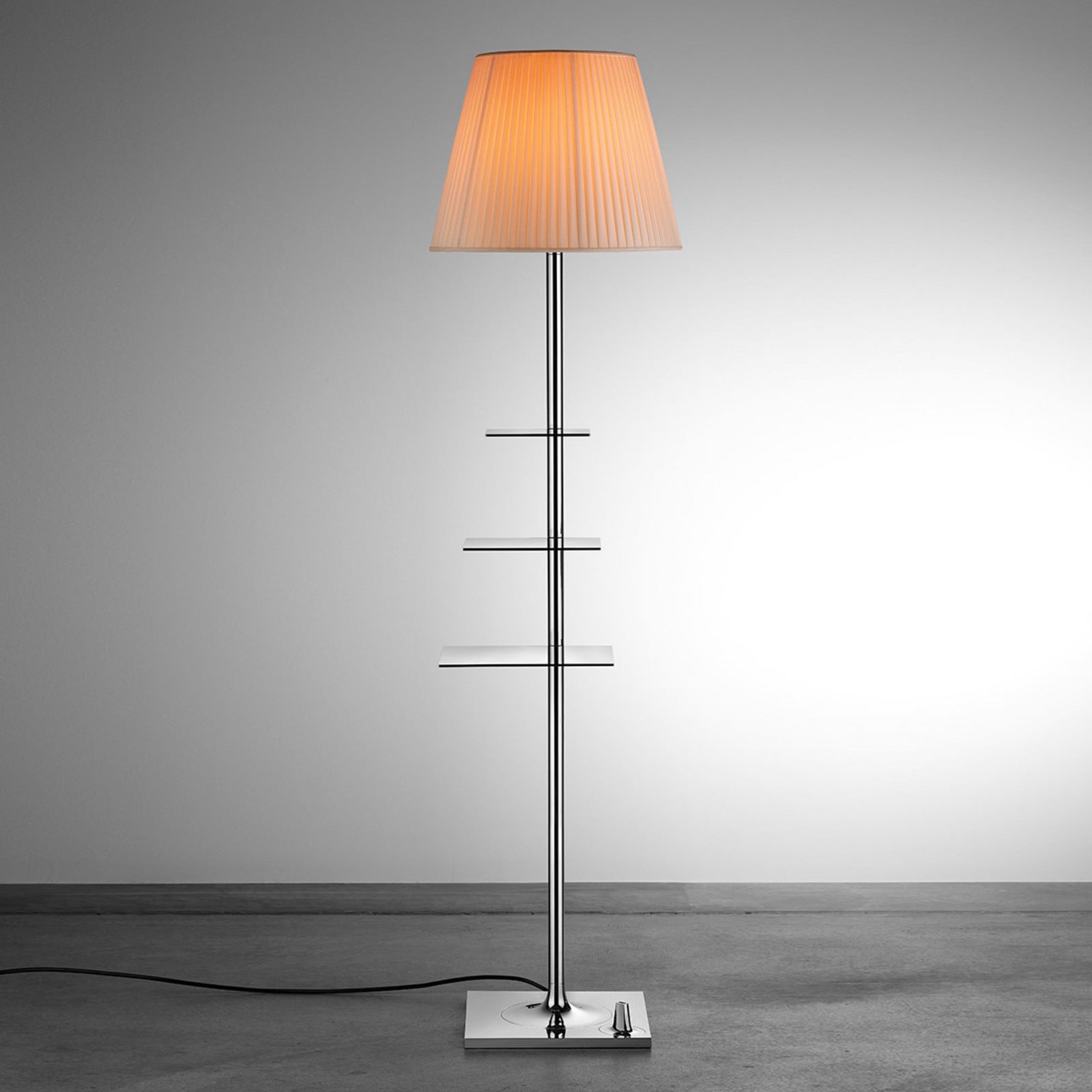 FLOS Bibliotheque Nationale lampa podłogowa tkanina PVC