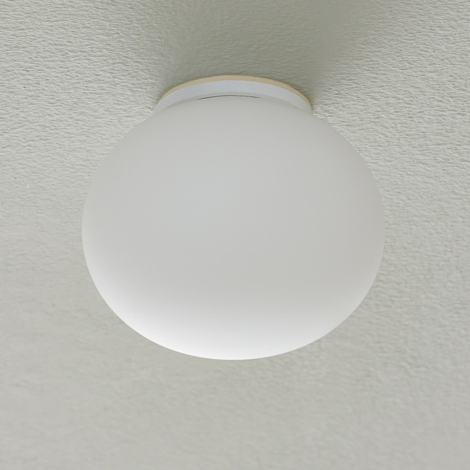 FLOS Mini Glo-Ball C/W - Designerska lampa sufitowa