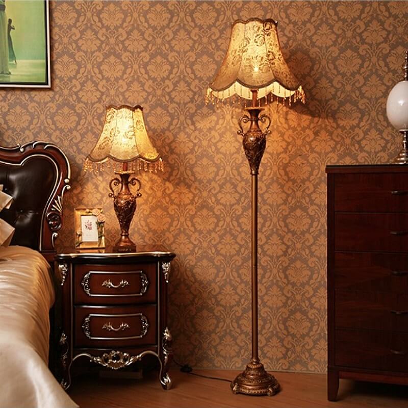 Europejska Lampa Stojąca Vintage Żywica Koraliki - obrazek 2