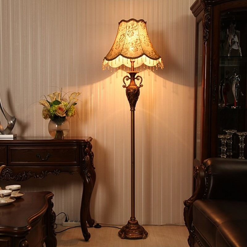 Europejska Lampa Stojąca Vintage Żywica Koraliki - obrazek 3
