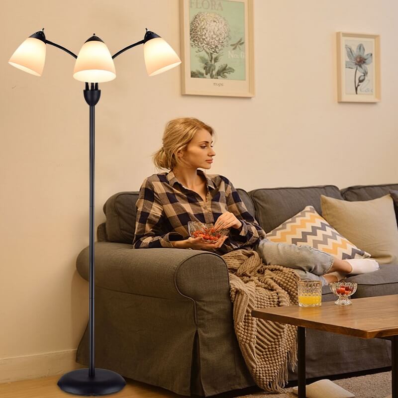 Klasyczna Lampa Podłogowa Z 3 Kloszami - obrazek 2