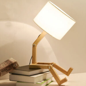 Kreatywna Lampa Stołowa Drewniany Ludzik Skandynawska