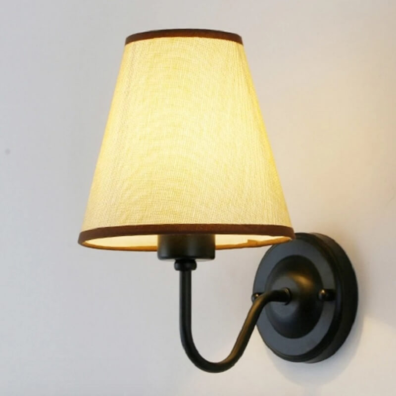 Klasyczna Lampa Ścienna Eleni Kinkiet z Abażurem