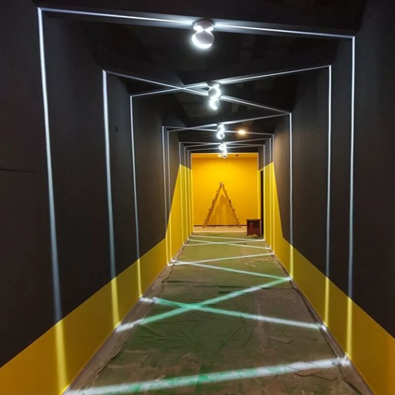 Zewnętrzna Wodoodporna Lampa Liner LED Kolorowa - obrazek 6