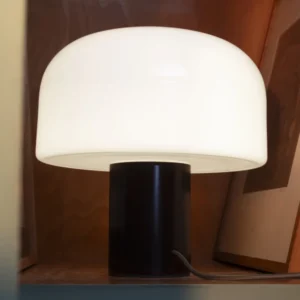 Lampa stołowa FLOS Bellhop Glass T, czekoladowy brąz, wysokość 34 cm