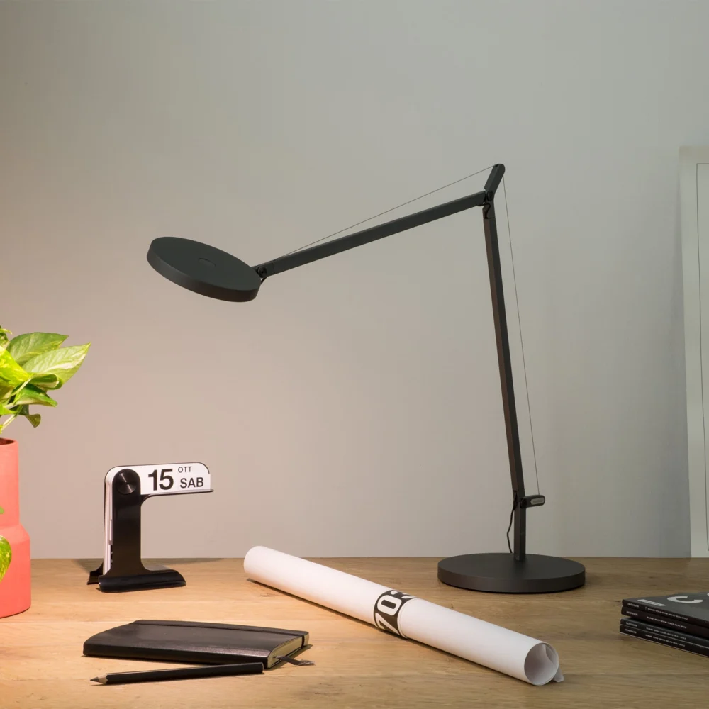Artemide Demetra Professional lampa stołowa szara