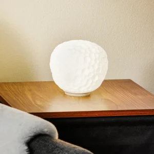 Lampa stołowa Artemide Meteorite, E14 Ø 15 cm