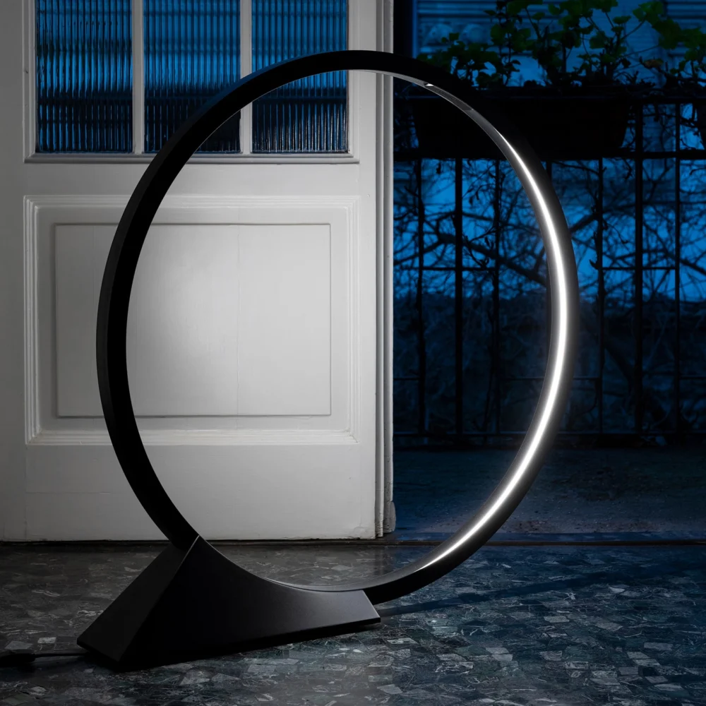 Artemide O lampa stojąca LED, App