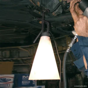 Lampa robocza FLOS Mayday w kolorze czarnym