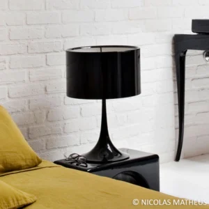 FLOS Spun Light T1 - czarna lampa stołowa