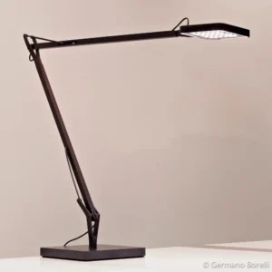 Lampa stołowa FLOS Kelvin LED w kolorze czarnym