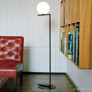 Lampa stojąca FLOS IC F2 czarna Ø 30 cm