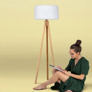 Newgarden Chloe lampa stojąca LED solarna