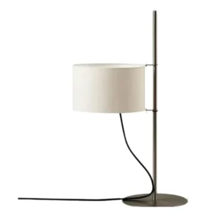Lampa stołowa z abażurem z tkaniny na metalowym słupku