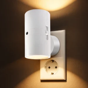 Lampka nocna LED z wtyczką z czujnikiem światła 3 barwy