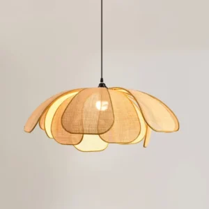 Rattanowa lampa wisząca kwiat z ręcznie tkanych płatków