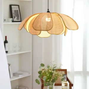 Rattanowa lampa wisząca kwiat z ręcznie tkanych płatków