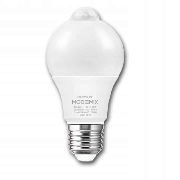 Żarówka LED E27 12W z czujnikiem ruchu i zmierzchu